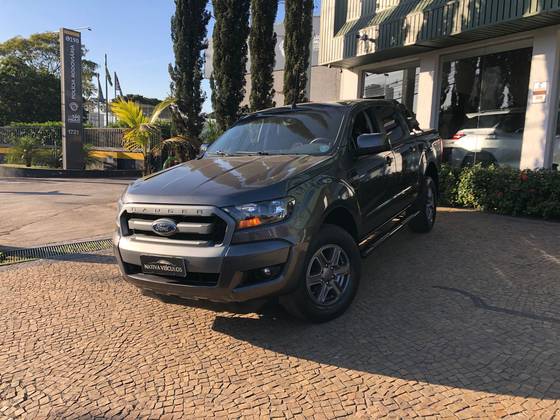 FORD RANGER 2.2 XLS 4X2 CD 16V DIESEL 4P AUTOMÁTICO FORD RANGER 2.2 XLS 4X2 CD 16V DIESEL 4P AUTOMÁTICO